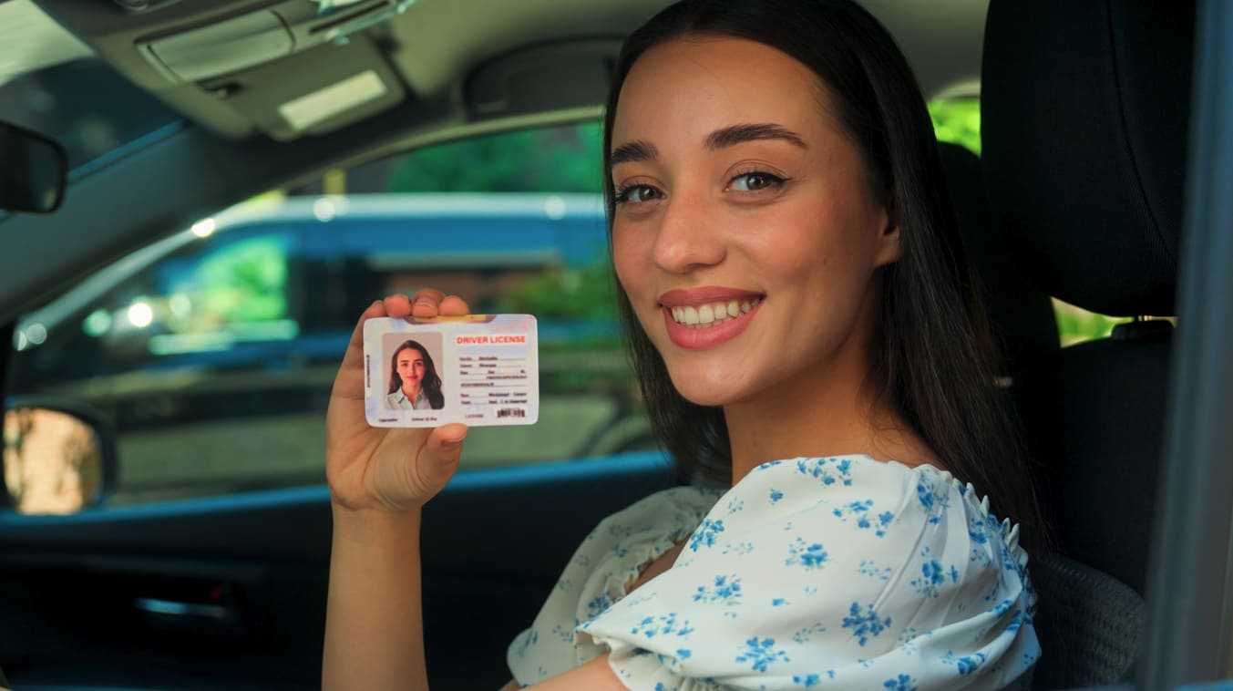 Cómo sacar la licencia de conducir por primera vez en Panamá